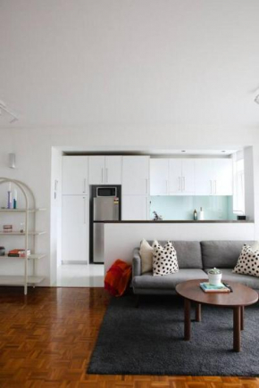 Large 2BR w AC balcony parking pet friendly, Sydney